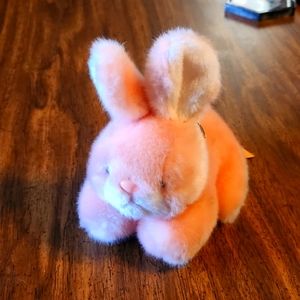 🤑FREE With Purchase Pink bunny keychain